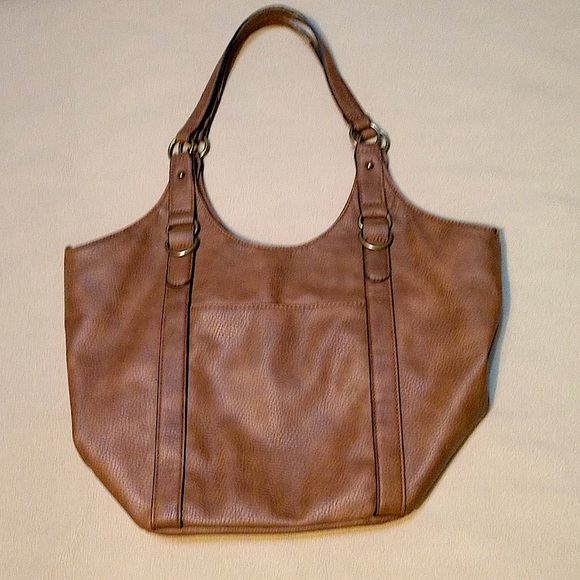 👜 Leather Shoulder Purse with Strap. Great size and convenient pockets. - Picture 2 of 12